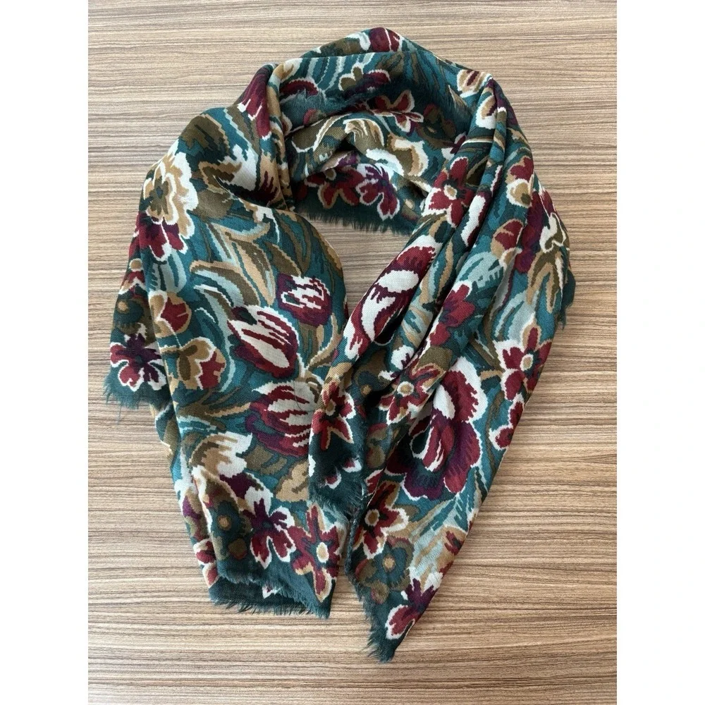 Vintage Dark Floral 100% Wool Green Moody Heritage Romantic Scarf Wrap Tie